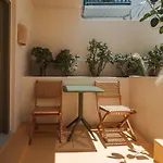 公寓 Chic Elysium - Serenity Naxos City