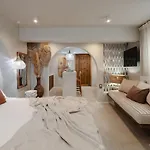 Chic Elysium - Serenity * Naxos City