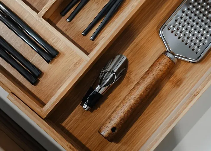 Chic Elysium - Serenity